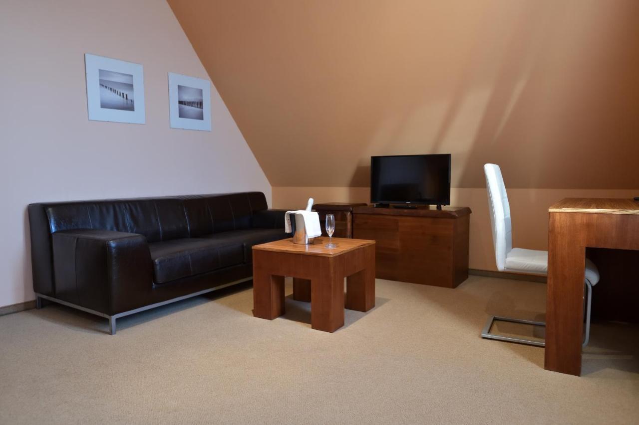 Hotel Villa Romantica Kolín Екстериор снимка